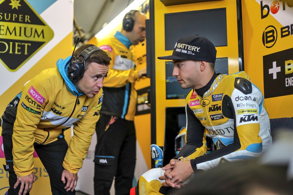 FP1 &amp; FP2 ✅

A lot rain today! Good work from all the team!👏🏽

Muchísima lluvia hoy, primer día contentos😀

instagram.com/p/BL0l4aJBq_T/