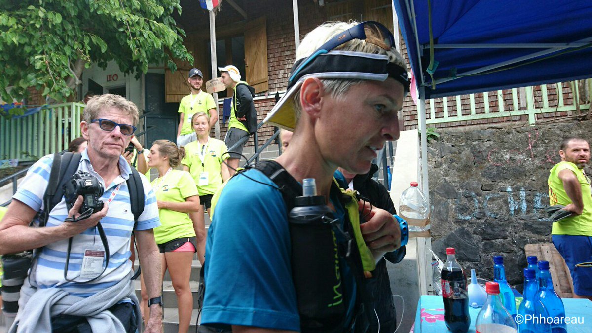 #GrandRaid.Andrea Huser 1ere féminine à Roche-Plate.