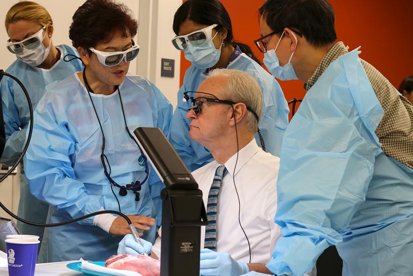 biolaseinc's tweet photo. #ADADEN - Dr. Sam Low TODAY 8:00 - 11:00 - LASER for PERIO COURSE (SOLD OUT). REPEATS 1:30-4:30 (3 CE). Co-sponsored with #ALDteam @ALDteam https://t.co/Z49hZAmnJv