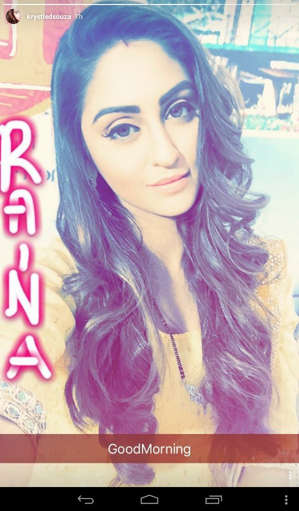 Krystle_Daily's tweet photo. Krystle's Instagram Story : https://t.co/iNik37eAbf
