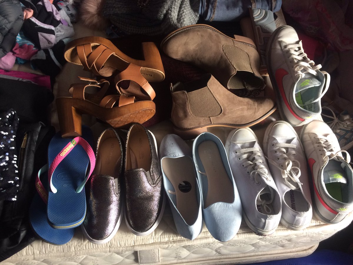 CeriJones152's tweet image. Too many shoes, not enough room in my suitcase 🙀🙀👟👡🛫🇺🇸#packingnightmare