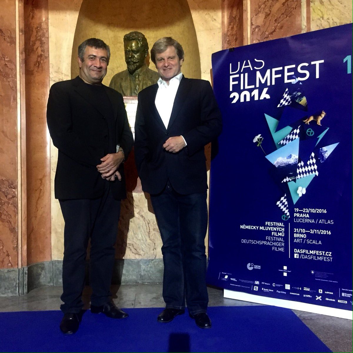 yetirhodanus's tweet photo. #DieSchwalbe from 🇨🇭 director #ManoKhalil was flying in #KinoLucerna & gave healthy food for thought! @SWISS_FILMS @chassotisabelle https://t.co/dj4r9KfLOt