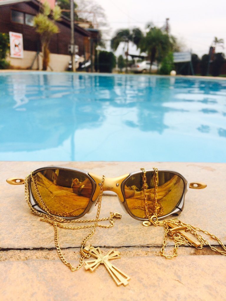 Mais um fds chegando, e só temos a agradecer a Deus, pq um homem sem deus não é nada...🙏🏽#otimasexta pra nós e um abençoado fds!!