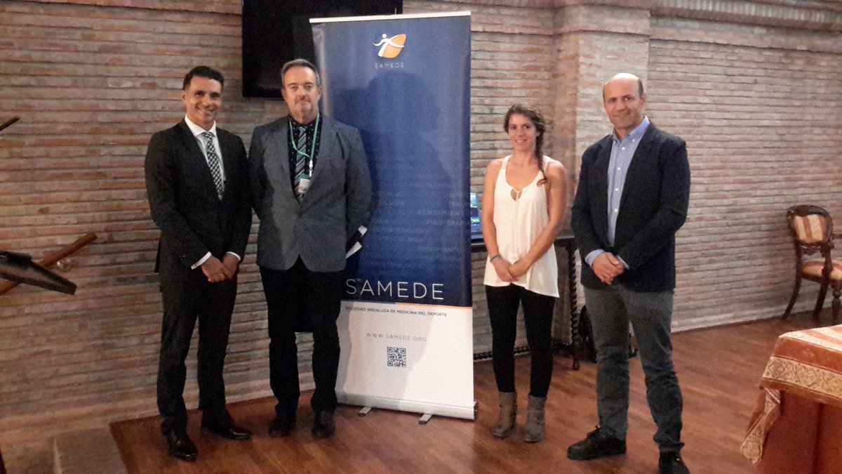 draruizgomez's tweet photo. #LCAFD #fisioterapeuta #medicotraumatologo hablando juntos sobre hernia discal deportista ¿donde puedens tener eso? En jornadas @SA_ME_DE https://t.co/LlwuEzRElD