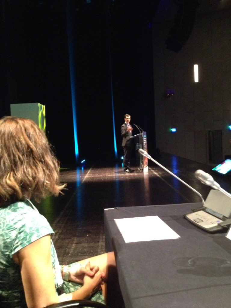 SantiagoPM50's tweet photo. #Labclin2016
Acto de clausura.
¡El año que viene en Málaga! Y esperemos que con programa troncal https://t.co/U9oo9DQXVZ
