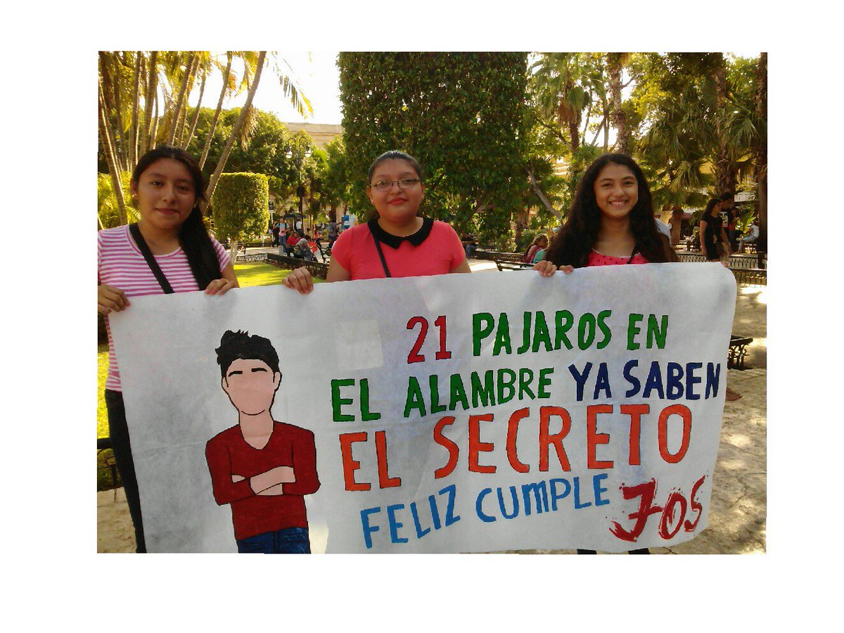 joelandjeon's tweet image. #ArmemosUnaRevolucionJos 👑💙 Feliz Cumple 👑💙 Pasarela Increíble Hoy Y Siempre 👑💙 #HBDJosCD9  👑💙  @JosDice