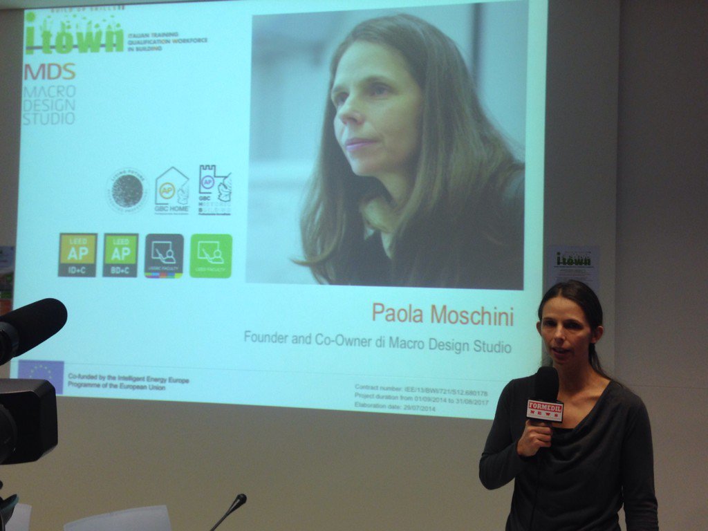 gcarapella's tweet photo. @Progetto_ITown 2^ day @Formedil training the trainers:The sustainable management of the yard @ZoeWildiers @H2020EE https://t.co/WyVRpkh6CK