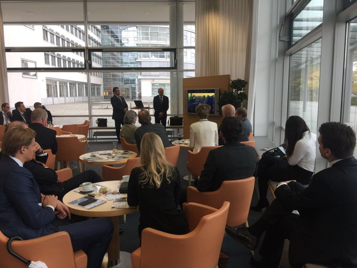 Ministro Him presenta ante touroperadores de Alemania potencial de Panamá como destino de congresos y convenciones