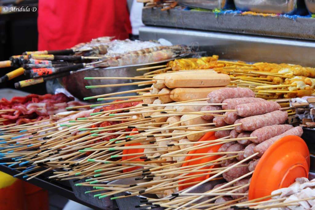 fbi_malaysia's tweet photo. #foodtravelchat FBI Walking Food Tour. Happening now! #authentic #tastebudtravels #hiddengems #localprice https://t.co/duML39Gkin