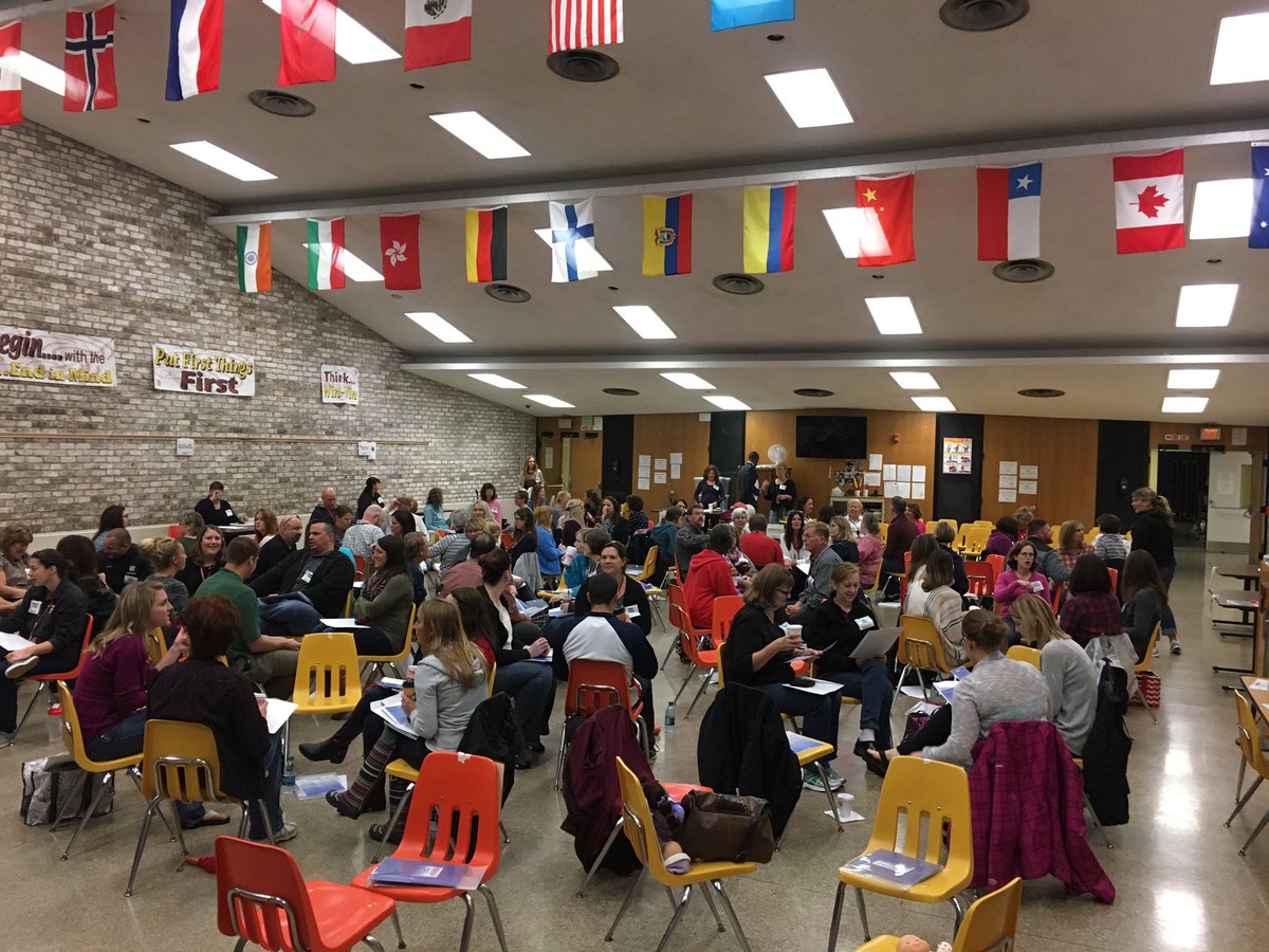 PacatteRyan's tweet photo. Getting ready to start out PD session- understanding poverty.  #palmaclevelup https://t.co/0GGexv98SF