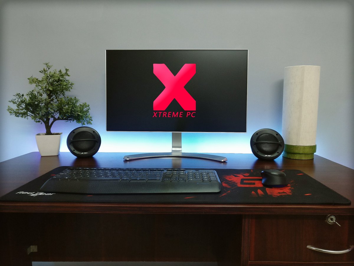 RecursionPC's tweet image. Company headquarters (pssst just a small room) is taking shape ! Loving it ! Spread a word about Xtreme PC .
Email us : xtremepc16@gmail.com