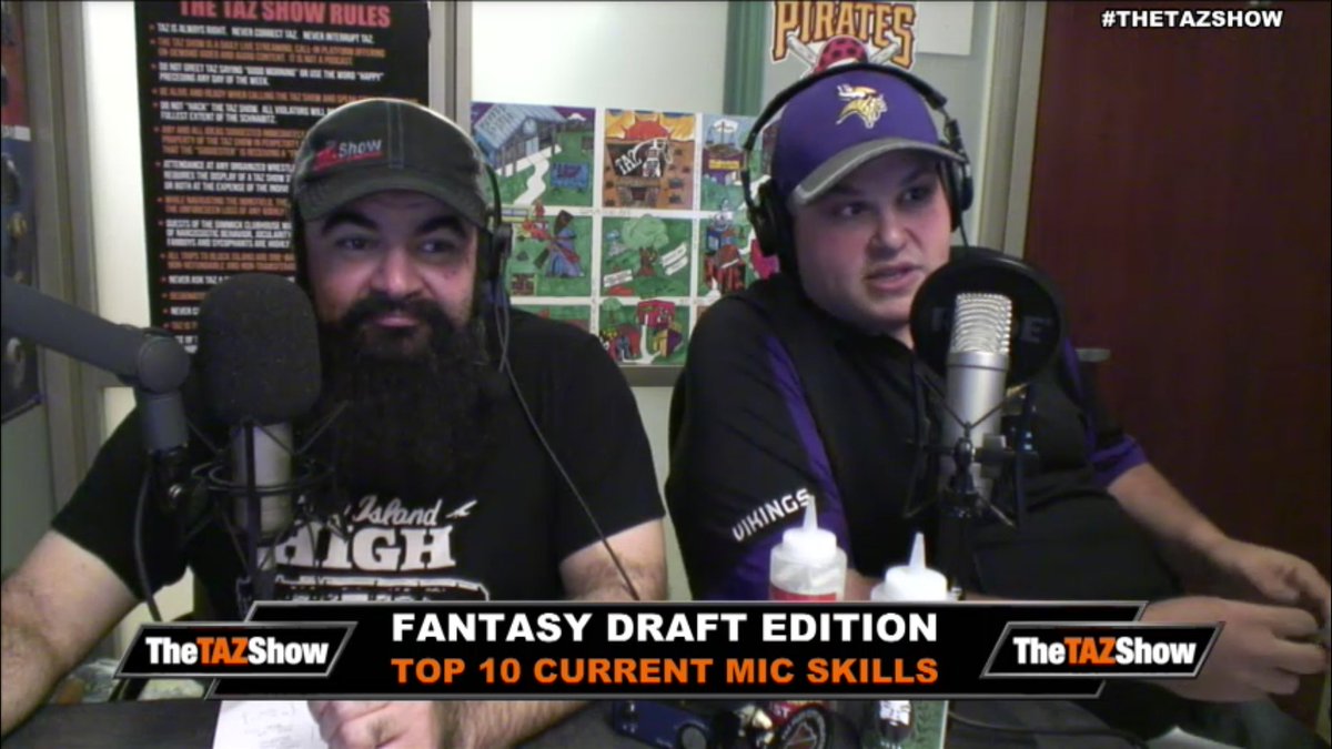 Badmoneyslim's tweet photo. This #FantacyDraftEdition on the #FridayEdtion of @TazShowLive w/@OfficialTAZ is great so far...
#TheTazShow
https://t.co/F3geh8fDHl https://t.co/x5nSlgL3k6
