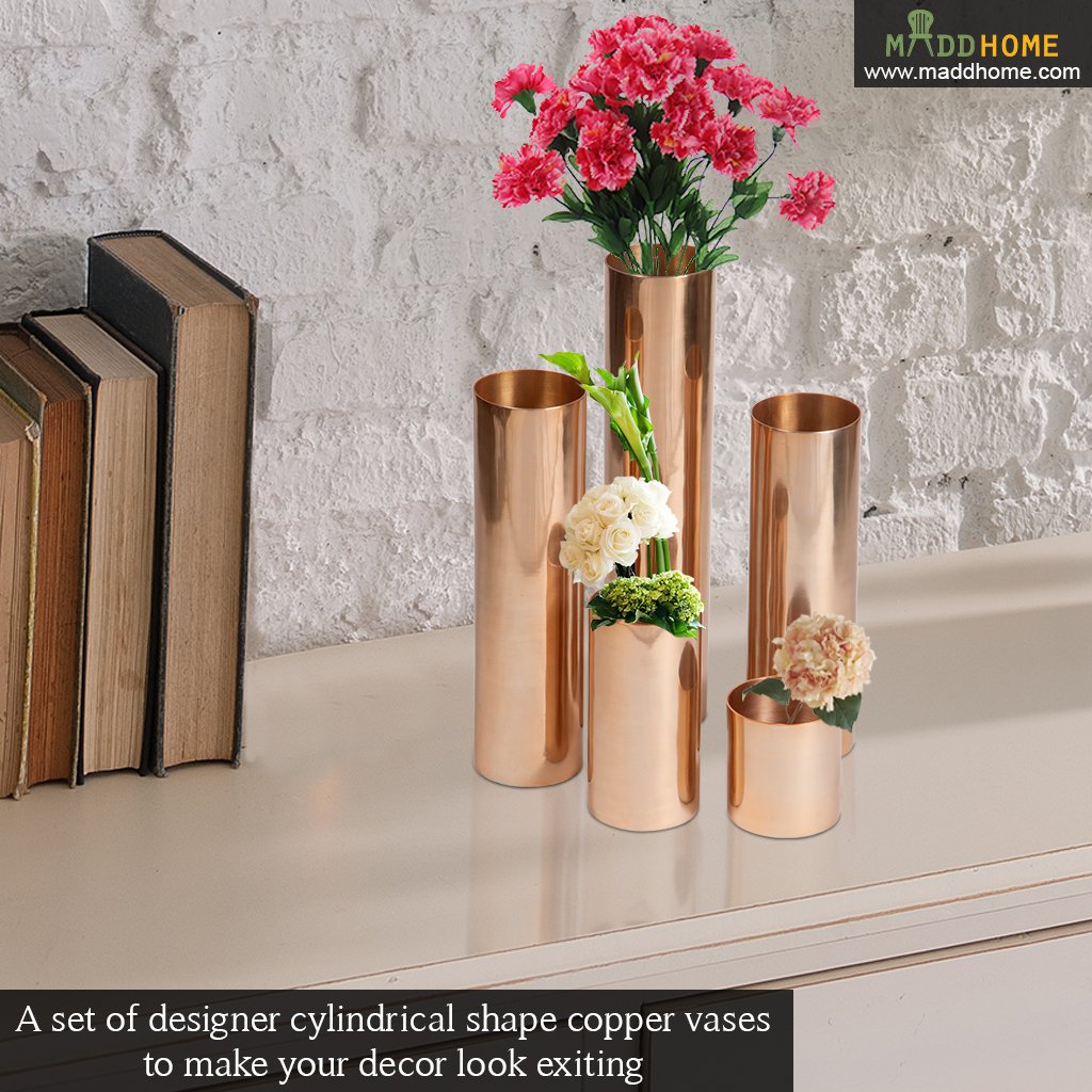 maddhome's tweet photo. designer cylindrical shape copper #vases! Shop today to grab your favorites: https://t.co/XwdDwHxhME
#deskitems #HomeDecor #shopping https://t.co/GpKIiP1opG