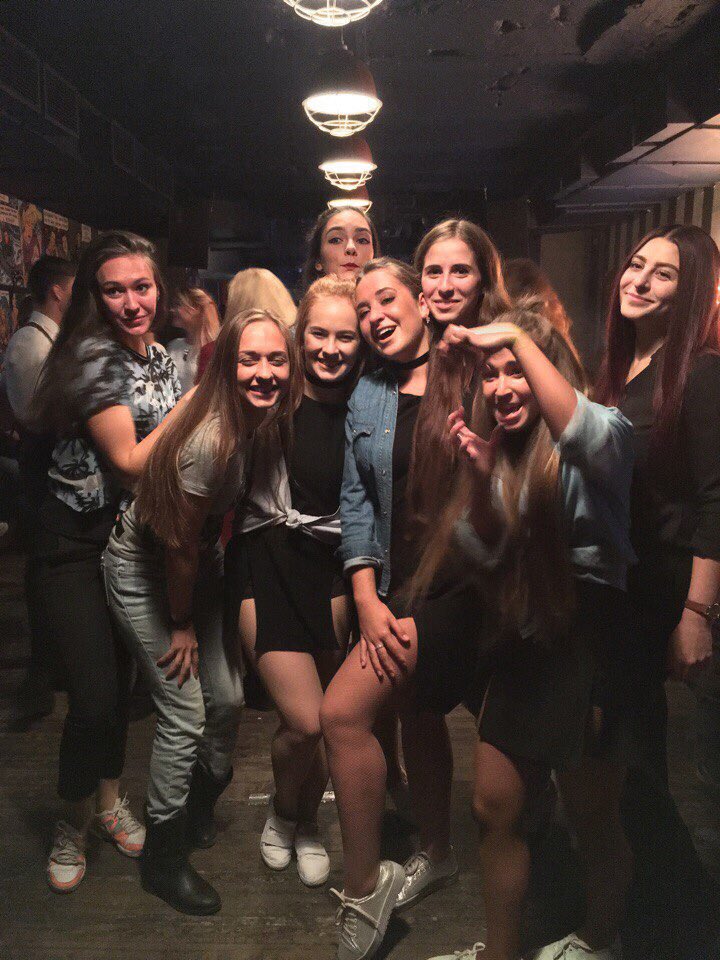 privetAnnet's tweet image. Немножко о том, как я получаюсь на фотках