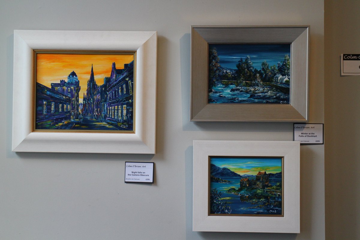 I'm giving Allison the pm off and manning Edinburgh's Whitespace. Don't know why she's so worried! Or why I need notes. #art #Edinburgh