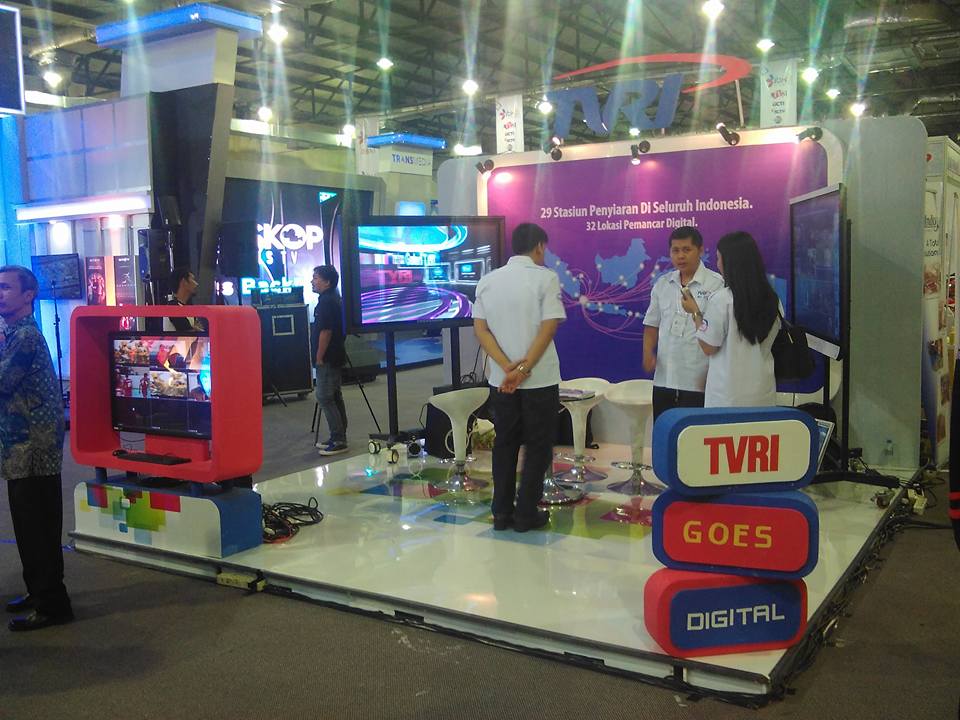 Booth TVRI di IBX2016 dan kunjungan Wapres bpk. <a href="/Pak_JK/">Jusuf Kalla</a> didampingi ibu Puan Maharani dan bpk. <a href="/rudiantara_id/">Rudiantara</a>