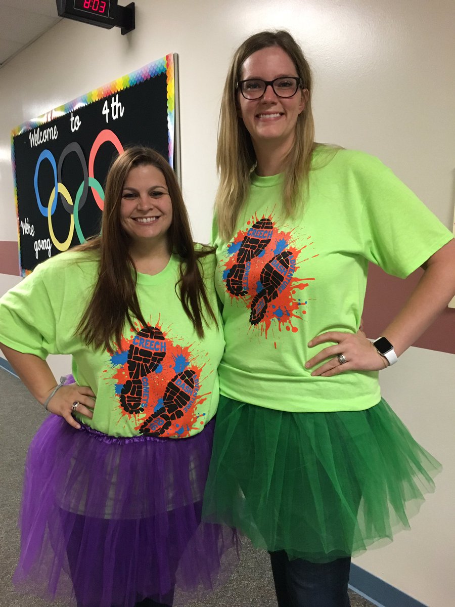 BakerCassye's tweet photo. Mrs. Meek and I are ready for the Adventure Dash Fun Run today! #creechpride #sce4 #thebakerbunch https://t.co/QdR6IqDZdZ