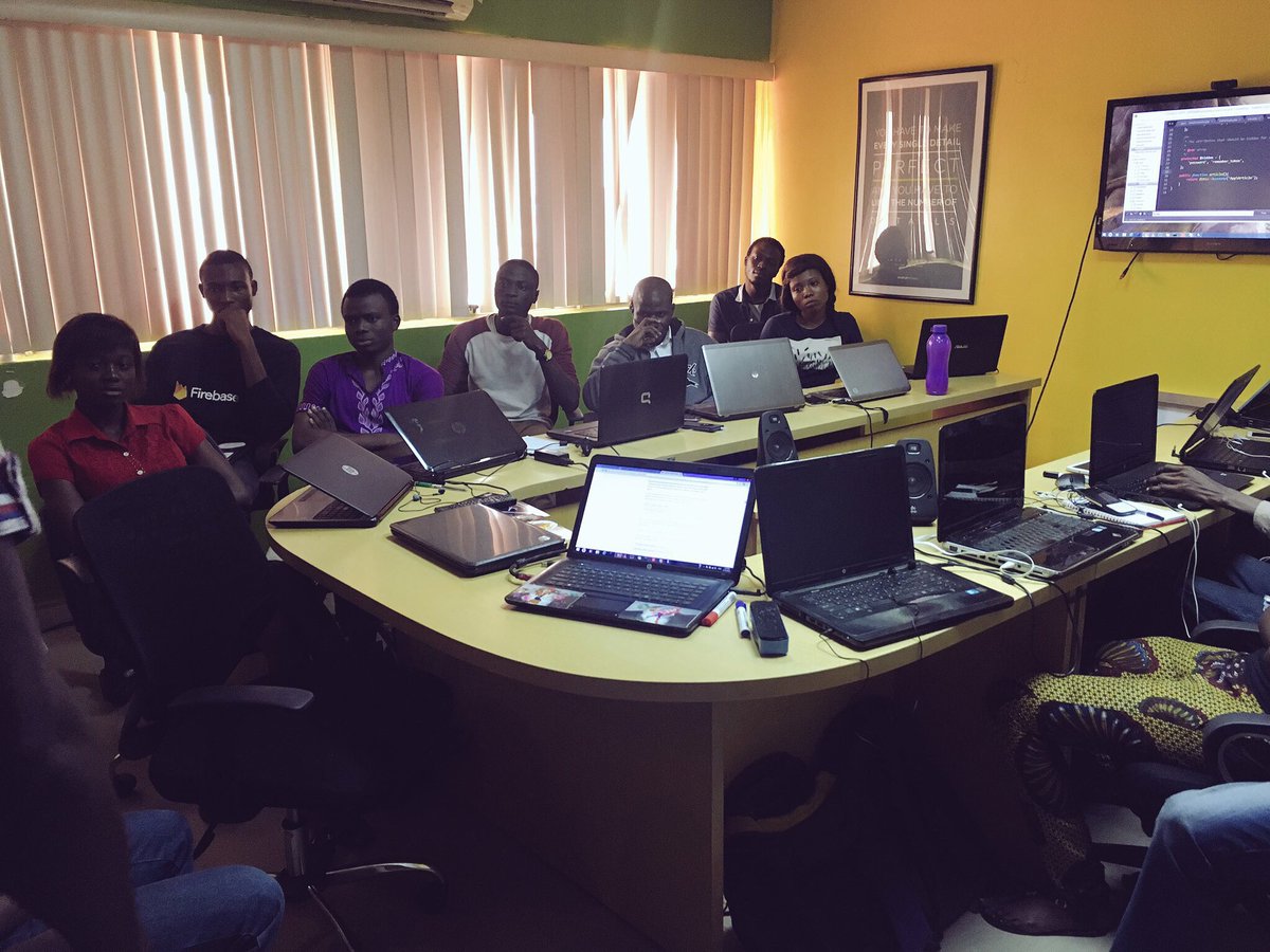 udezekene's tweet photo. @Cc_HUB #CodeCamp2016 AMA Session by @okoghenun (Front-end Engineering Lead) @ShopKonga https://t.co/O7MTS2xFTa