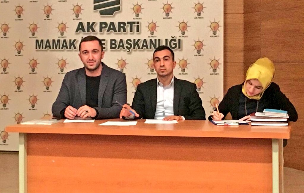 akgenclkmamak's tweet photo. Haftalık Olağan Yönetim Kurulu toplantımızı Gençlik Kolları Başkanımız @fthsahiner başkanlığında gerçekleştirdik.

@kurtcancelebi https://t.co/JqjZqvWKFR