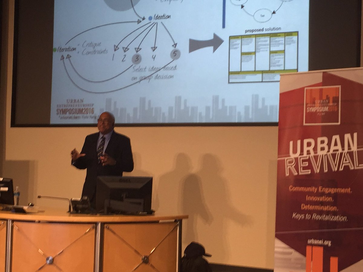 LCarolBanks's tweet photo. #ues2016 @davidtarver breaking it down at the Urban Entrepreneurship Symposium. https://t.co/u1yu7QvcmY