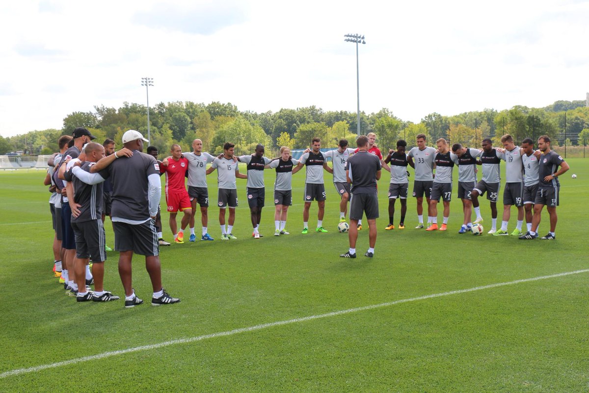 GIACOMETTI: Two Brazilian trialists join Red Bulls in camp  READ: win.gs/2ePnzMy  #REDTogether #RBNY https://t.co/wDZZqGzzg3