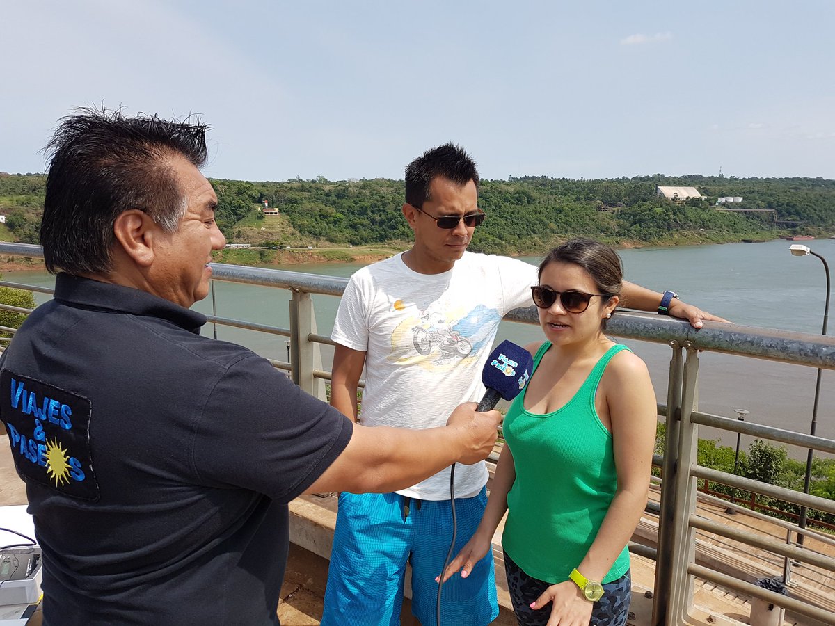 CataratasIturem's tweet photo. Programa Viajes y Paseos - Hito de las Tres Fronteras promocionando la temporada de verano 2016-2017  en #CataratasTodoelAño @ViajesyPaseos https://t.co/KdPtHVnbjI