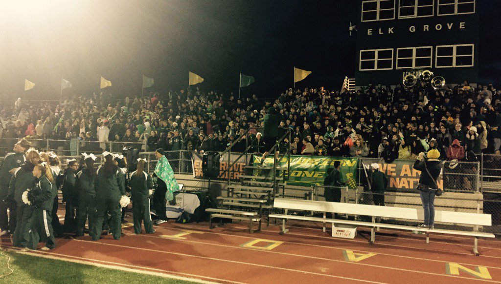ElkGrove_HS's tweet photo. 700 plus for #5amCommitted this morning - incredible display of school spirit &amp; staff support! #WeAreEG @ABC7Chicago https://t.co/v2EDiJ1iUL
