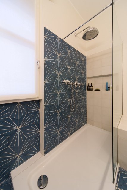 IntRelooking's tweet photo. Rinnovare un #bagno: costi e lavori! https://t.co/6jcavxhHxR https://t.co/NKnbpxb1uK