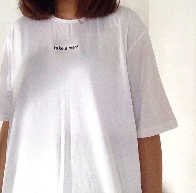 mynkcha's tweet photo. แจก'วันเกิดฮันบิน'
สมุด+รูป+เสื้อ(แบ่งเป็นแขนสั้น2แขนยาว2) 1คนต่อเซต
แจกทั้งหมด4เซต 
*สุ่มจากรีทวิต*
ประกาศ 23/10 เวลา23.30 #CharismaBIday https://t.co/YuUY9ZTpnB