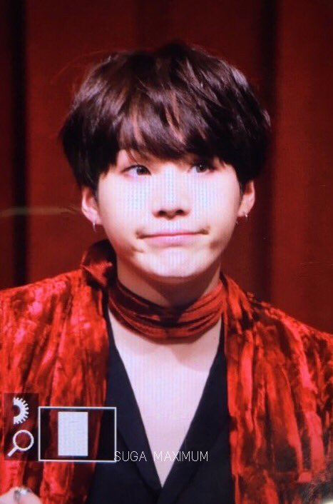 Suga_Maximum's tweet image. 161021 #BTS #SUGA 글구 이거 완전 페코짱