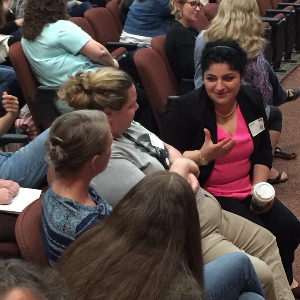 FCPS_SDC's tweet photo. A very thoughtful, engaging, and entertaining keynote by Dr. Rich Allen. The audience is learning and laughing at the same time. #FCPSEdSym https://t.co/1SCGjtiPka