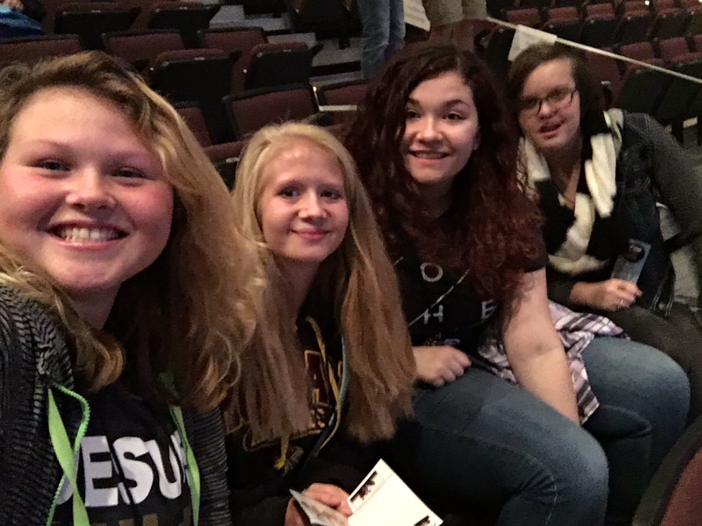 ShayleeLourey's tweet photo. @msmstudent we're are so pumped for MYC16!!!!!! Been waiting forever!!!!! #MYC16 #MSMSTUDENT #EYL16 https://t.co/a9OwVeoY2f