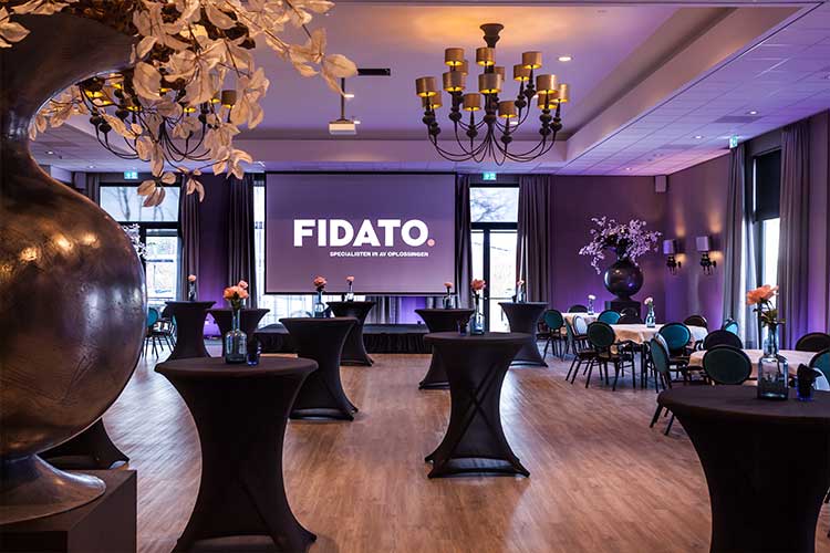 Wij hebben het Van der Valk hotel in Tiel voorzien van de nieuwste AV-apparatuur. Benieuwd? Klik dan hier fidato.nl/portfolio/van-…