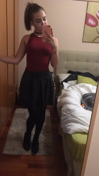 Ya en Barcelona ☺️❤️ https://t.co/s4tVg2KYs3