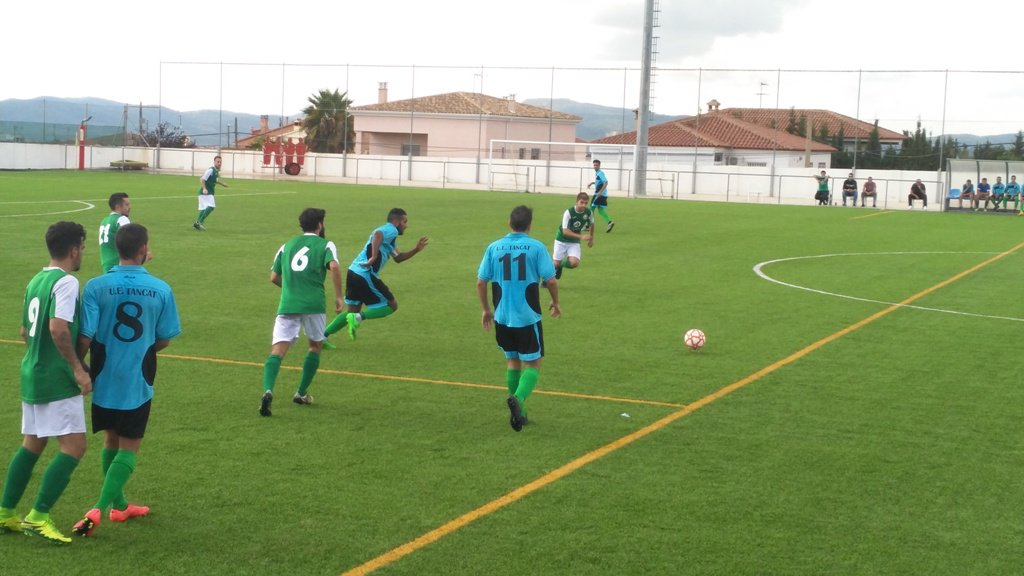 esportspenedes's tweet photo. #3CAT3 | Cap de setmana de màxima exigència #futbolcat 
https://t.co/laKJk034Vz https://t.co/7czo72Yh1g