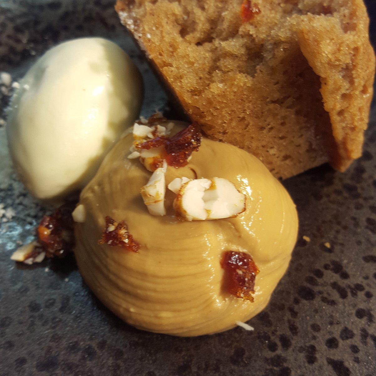 TasteCheshire's tweet photo. For a truly memorable food experience head to #earlydiners 2 courses Β£18.50 @MachineHouse #foodieheaven #landandsea
https://t.co/3nC9hz36tg https://t.co/zfTffdOswb