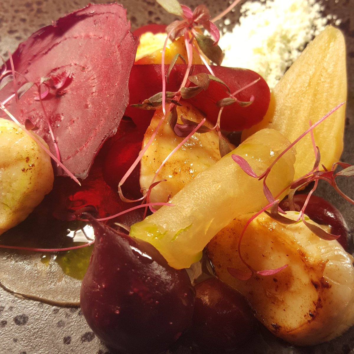 TasteCheshire's tweet photo. For a truly memorable food experience head to #earlydiners 2 courses Β£18.50 @MachineHouse #foodieheaven #landandsea
https://t.co/3nC9hz36tg https://t.co/zfTffdOswb