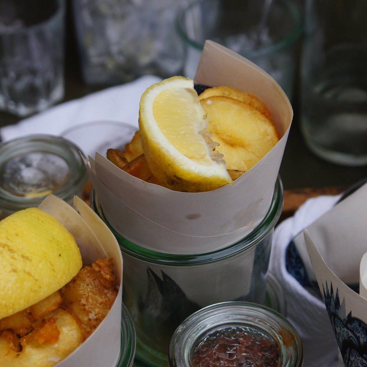MyKitchenDirt's tweet photo. #fishandchips on a #rainyday ☔️🐟🍟 https://t.co/1Yc1wRVBpH