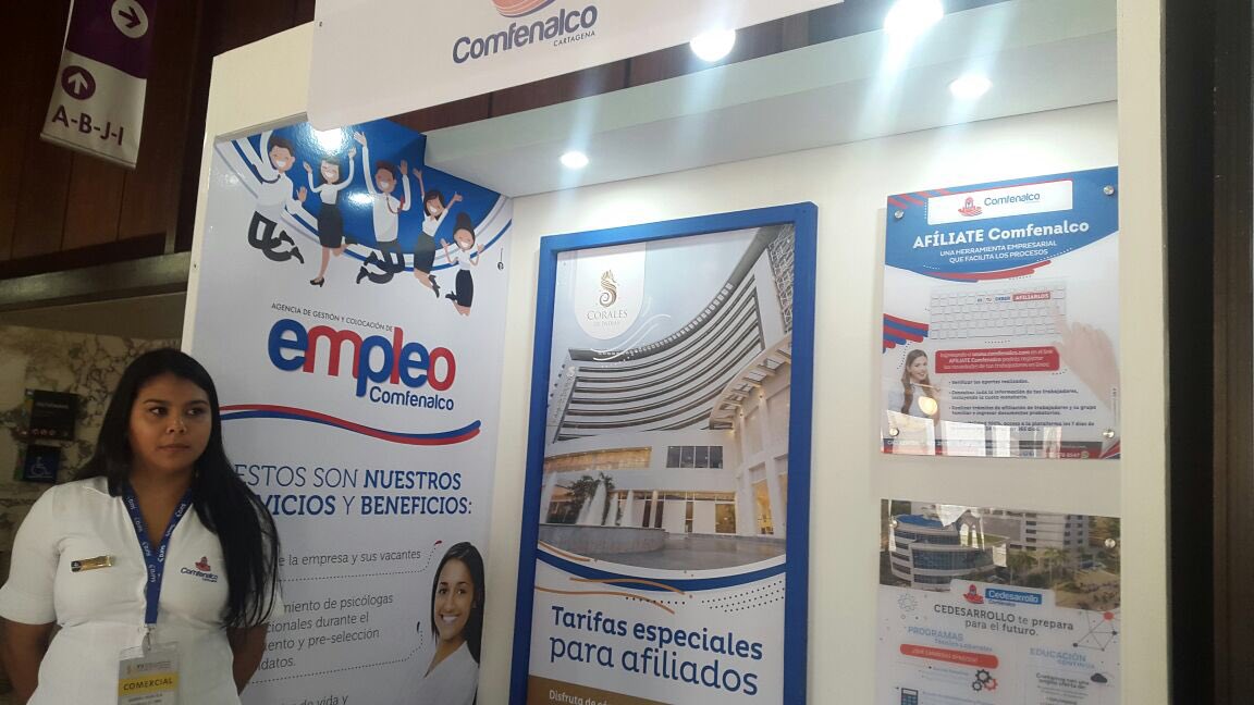 ServiciodEmpleo's tweet photo. En el XV simposio de gestión humana Posconflicto y Empresa prestadores @ServiciodEmpleo atienden empresarios @ACRIPNacional #SimposioACRIP https://t.co/b1Je5i7hkE