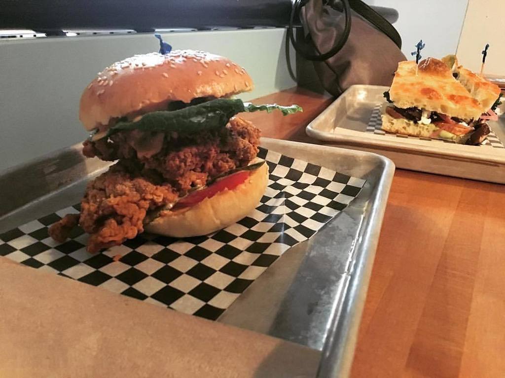 halifaxnoise's tweet photo. ๐๐ป From @limmer82 โ Fried Chicken at @thecanteenns #stuffieat https://t.co/InGrVJMKJA https://t.co/L0EFGKF48B