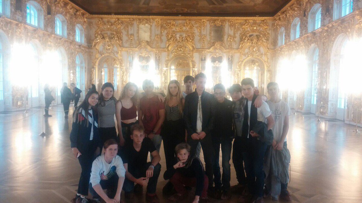 TCBCSchoolTours's tweet photo. #BCRussia2016 had a great time in Pushkin at the spectacular Catherine Palace where they had a guided tour! @BrightonCollege @BCHistory147 https://t.co/caeTIc9kEy