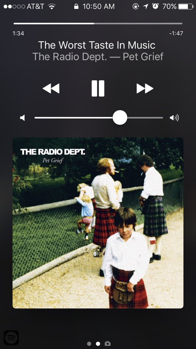 cvsxy_'s tweet photo. But he's got the worst taste in music, if I didn't know this I'd lose it https://t.co/lflsdWk449