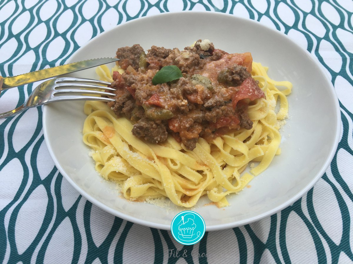 filetcroq's tweet photo. Ma sauce Bolognaise : une recette classique et 2 ingrédients surprises ! Découvrez les ici : https://t.co/QMQSTgnaIF https://t.co/2dG4oWzkmL