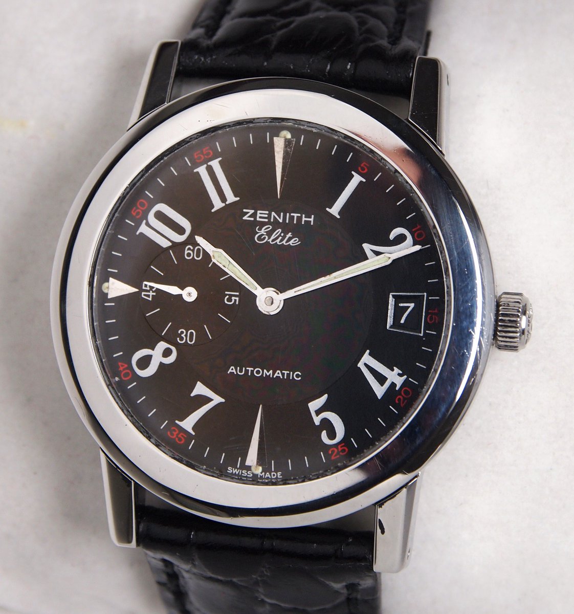 SKJwatches's tweet photo. @ZenithWatches Elite Port Royal now sold, but many more watches to see at the Antique fair at Littledown Bournemouth this weekend. https://t.co/qzIIMXGKhD