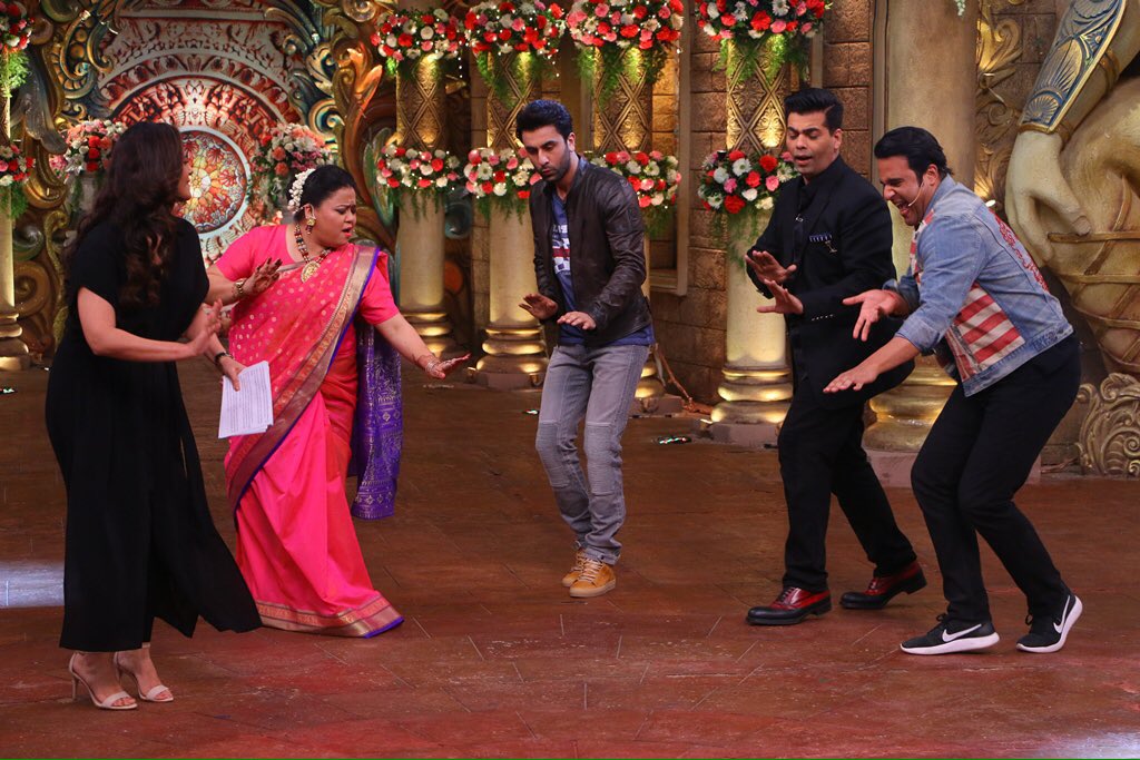 BhartiFun's tweet photo. Dekhna #ComedyNightsBachaoTazaa 10pm @ColorsTV  this Sunday it's gonna be super funny! @bharti_lalli @nikuld https://t.co/JH3irTquEq