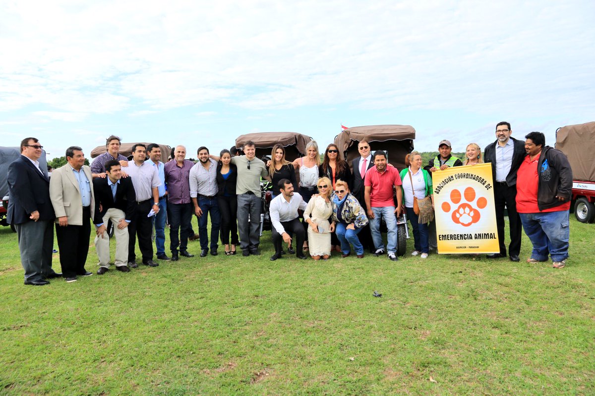 HugoRamirezANR's tweet photo. ¡Gracias al Gobierno Nacional, @itaipuparaguay, @MarisLlorens, #Reimpex, rescatistas y asociaciones de animales! #NoAlTas #100🐴jubilados https://t.co/CUeXB114n6
