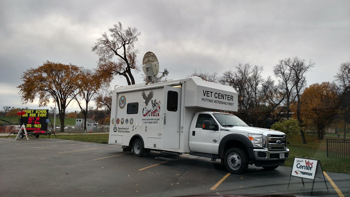 kcjanesanders's tweet photo. Flu shots for Veterans today @ the YMCA #ymcacassclay #VAsupport #mobilevetclinic https://t.co/dfy2neY3Tv