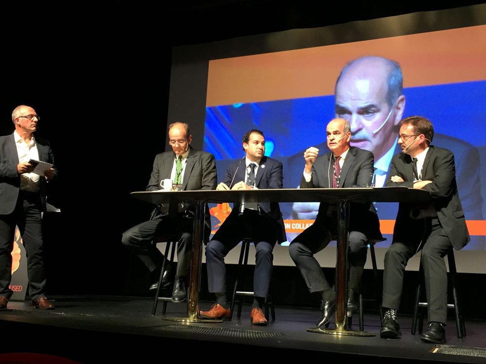 QuebecUK's tweet photo. Georges Farrah presents Québec's Maritime Strategy to delegates at #BioMarine2016: a comprehensive plan for responsible marine development https://t.co/fDkiJwQ1aa