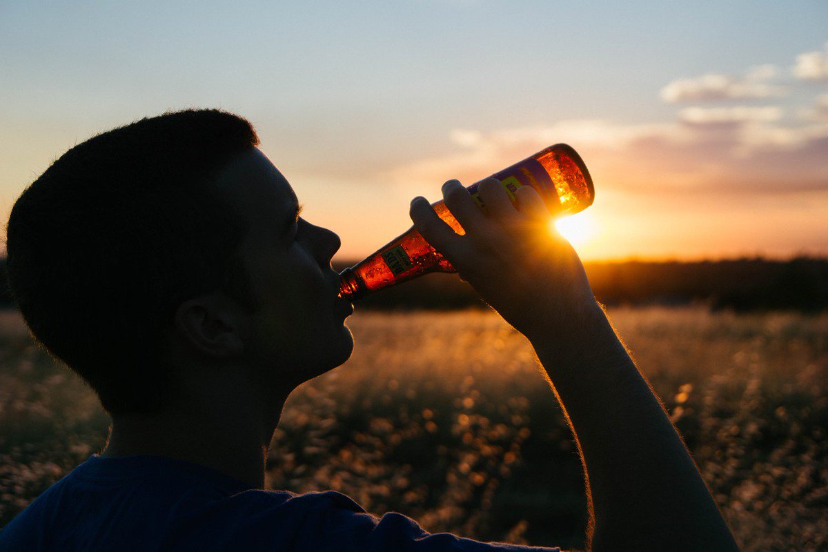 CycleMapApp's tweet image. Drinking Beer to Recover From Cycling!?! Cheers to That! bit.ly/2a1jcIJ #Cycling #Health #Fitness