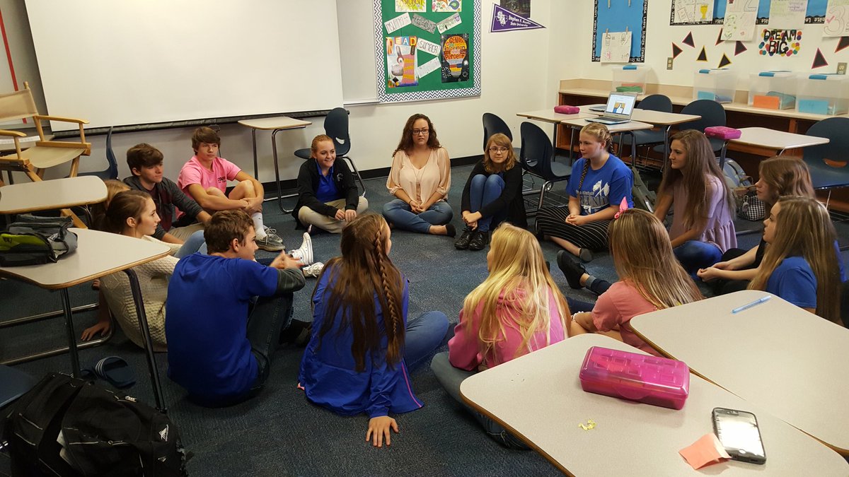 wetzelke83's tweet photo. #CurrentEventFridays: “For Teenagers, the Pleasure of 'Likes' "... Thanks Jennings for a great convo @VAHSpanther https://t.co/c0AWk6H2Lm